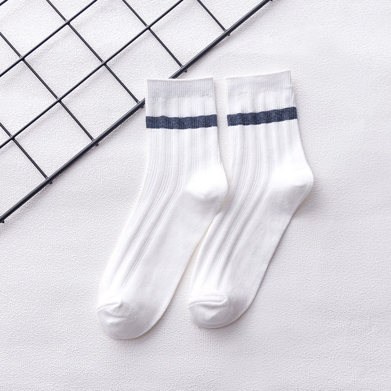 New Autumn And Winter Socks Male Leverage Two Men In Tube Socks Wholesale Cotton Socks Absorb Sweat Sports Leisure Sock